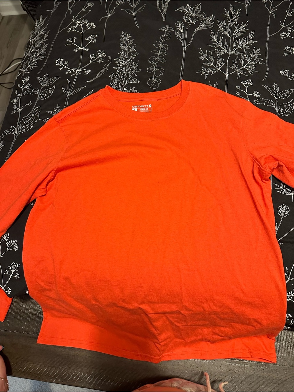 Carhartt women’s Long Sleeve Crewneck Shirt - Bright Orange